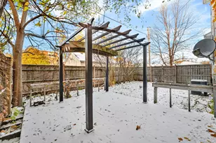 416 Hutchins St, Joliet, IL 60435 - Photo 28