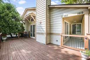 1817 Appaloosa Dr, Naperville, IL 60565 - Photo 10