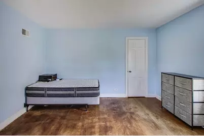 4350 Bobolink Terrace, Skokie, IL 60076 - Photo 22