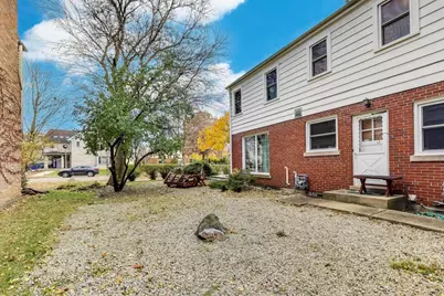 4350 Bobolink Terrace, Skokie, IL 60076 - Photo 38