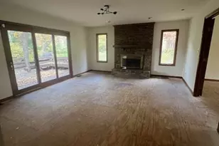 60 W Tam O Shanter Dr, Crete, IL 60417 - Photo 12