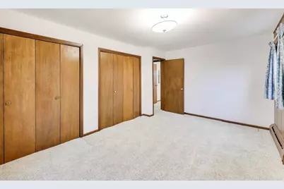 1040 S Linneman Road, Mount Prospect, IL 60056 - Photo 26