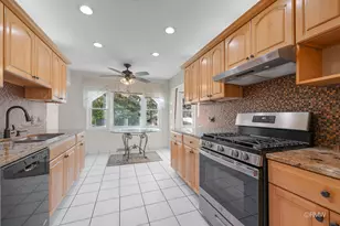 18 S Vista Ave, Addison, IL 60101 - Photo 8