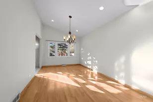 18 S Vista Ave, Addison, IL 60101 - Photo 6