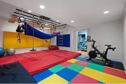 677 Greenleaf Avenue, Glencoe, IL 60022 - Photo 40