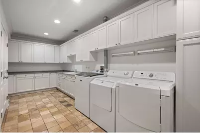 677 Greenleaf Avenue, Glencoe, IL 60022 - Photo 42