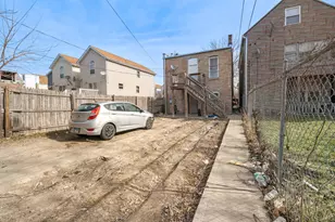 1242 S Tripp Ave, Chicago, IL 60623 - Photo 8