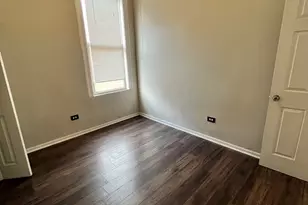 847 E 65th St, Chicago, IL 60637 - Photo 8