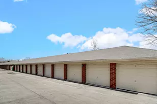 6601 Martin France Cir, Tinley Park, IL 60477 - Photo 30