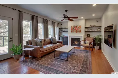 5585 Wood Crest Dr., Quincy, IL 62305 - Photo 2