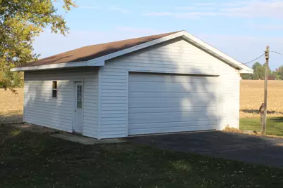 9729 Beaver Valley Road, Belvidere, IL 61008 - Photo 10