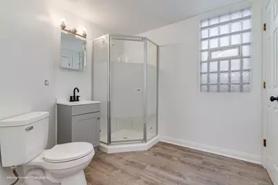 8821 S Princeton Avenue, Chicago, IL 60620 - Photo 18