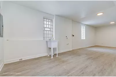 8821 S Princeton Avenue, Chicago, IL 60620 - Photo 16