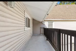 8821 S Princeton Ave, Chicago, IL 60620 - Photo 12