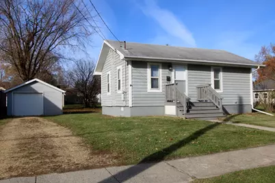 [Address not provided], Woodstock, IL 60098 - Photo 2