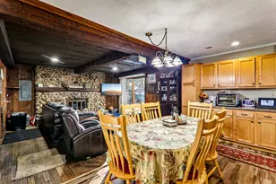 18637 W Karen Ln, Gurnee, IL 60031 - Photo 10