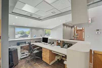 2450 Glenwood Avenue, Joliet, IL 60435 - Photo 8