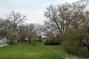 [Address not provided], Downers Grove, IL 60516 - Photo 1