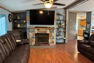 820 Dewhurst St, Mount Carroll, IL 61053 - Photo 8