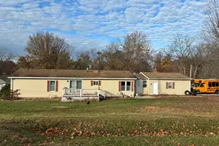 820 Dewhurst St, Mount Carroll, IL 61053 - Photo 44