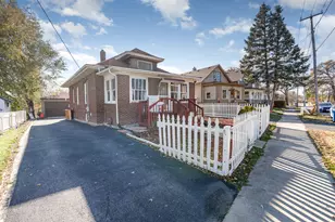 1311 Kane St, Aurora, IL 60505 - Photo 2