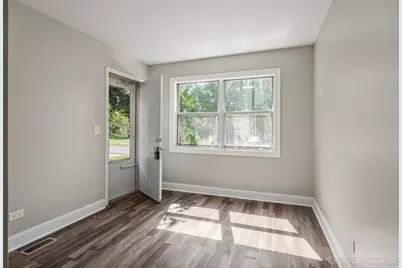 1704 Kenyon Drive, Naperville, IL 60565 - Photo 6