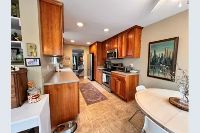 1N261 Stacy Court, Glen Ellyn, IL 60137 - Photo 4