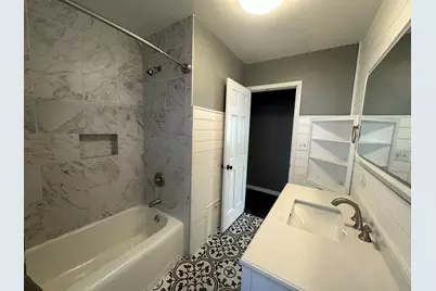 412 E Main Street, Morrison, IL 61270 - Photo 16