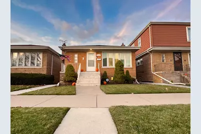 6152 W 64th Place, Chicago, IL 60638 - Photo 2