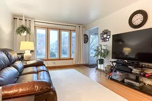 6152 W 64th Pl, Chicago, IL 60638 - Photo 6