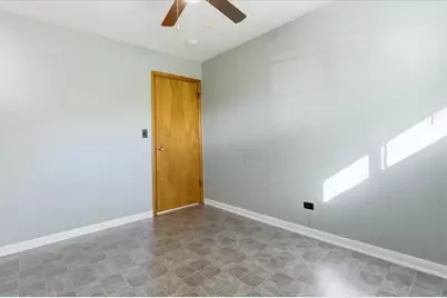 2311 Horeb Avenue, Zion, IL 60099 - Photo 14