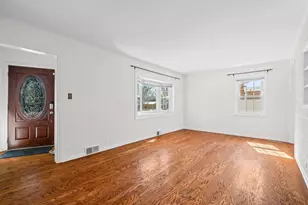 1320 Ferndale Ave, Highland Park, IL 60035 - Photo 2