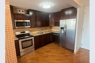 1660 N La Salle Drive #3208, Chicago, IL 60614 - Photo 4