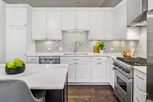 333 W Hubbard St, Chicago, IL 60654 - Photo 8