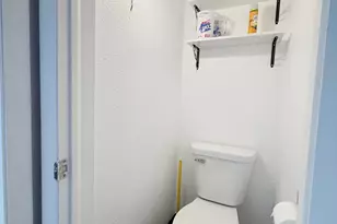 1241 W Pleasant St, Freeport, IL 61032 - Photo 14