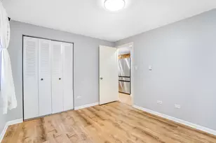 6728 W 64th Pl, Chicago, IL 60638 - Photo 8