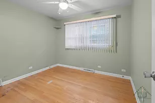 4709 N Odell Ave, Harwood Heights, IL 60706 - Photo 4