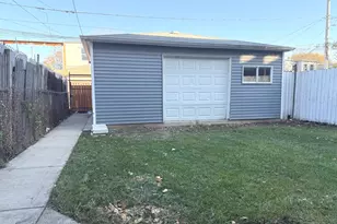 741 N Trumbull Ave, Chicago, IL 60624 - Photo 28