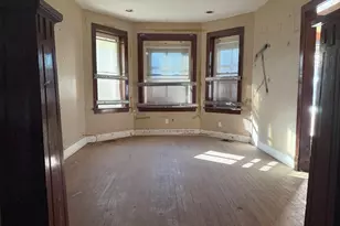 741 N Trumbull Ave, Chicago, IL 60624 - Photo 2