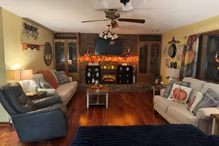 21 Colonial Dr, Clifton, IL 61727 - Photo 14