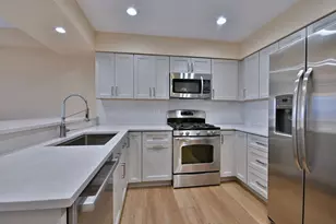 3208 Raphael Ct, Saint Charles, IL 60175 - Photo 16