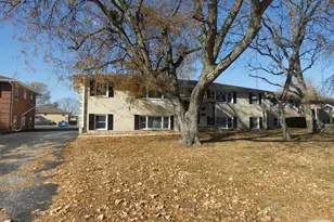 241 S Small Ave, Kankakee, IL 60901 - Photo 4