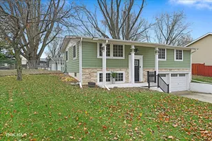 1244 Lakewood Dr, Lake Holiday, IL 60552 - Photo 2