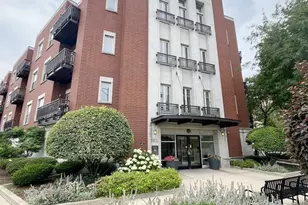 1075 W Roosevelt Rd, Chicago, IL 60608 - Photo 1