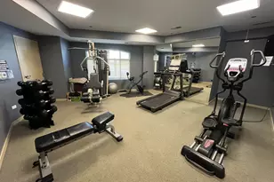 1075 W Roosevelt Rd, Chicago, IL 60608 - Photo 14