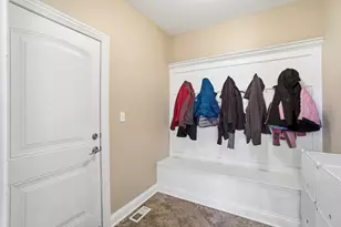 18032 Erickson Ct, Orland Park, IL 60467 - Photo 20