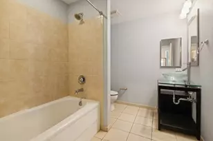 225 S Sangamon St, Chicago, IL 60607 - Photo 10