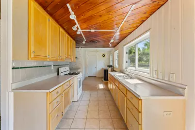 4501 E Kuhn Road, Richmond, IL 60071 - Photo 10