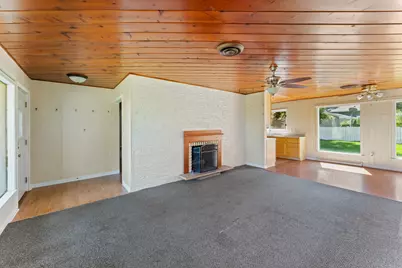 4501 E Kuhn Road, Richmond, IL 60071 - Photo 4