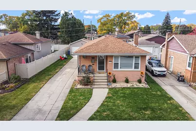10008 S Kolin Avenue, Oak Lawn, IL 60453 - Photo 2